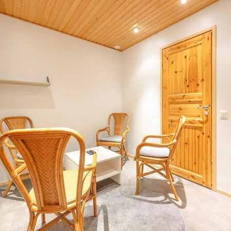 Levin Kotka 1 & 2 - Twin Units In Heart Of Apartamento *