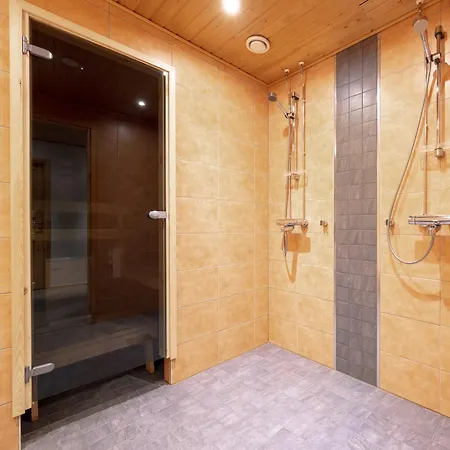 Levin Kotka 1 & 2 - Twin Units In Heart Of