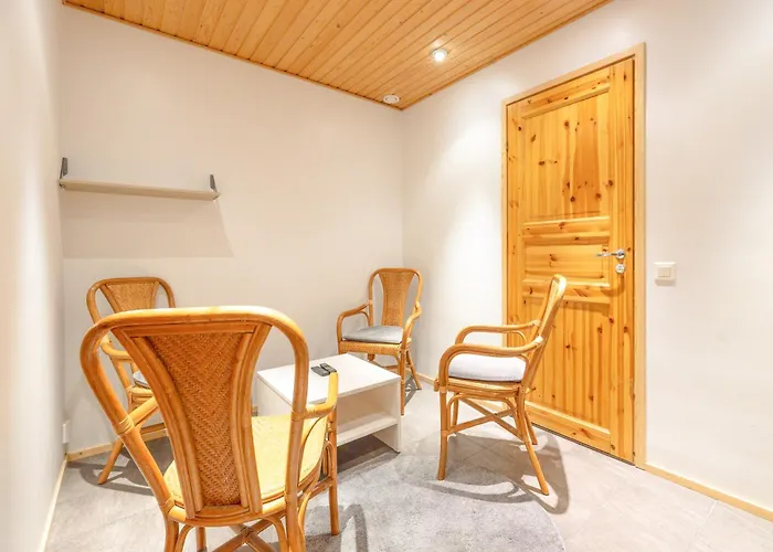 Levin Kotka 1 & 2 - Twin Units In Heart Of Huoneisto *