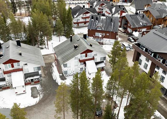 Levin Kotka 1 & 2 - Twin Units In Heart Of *