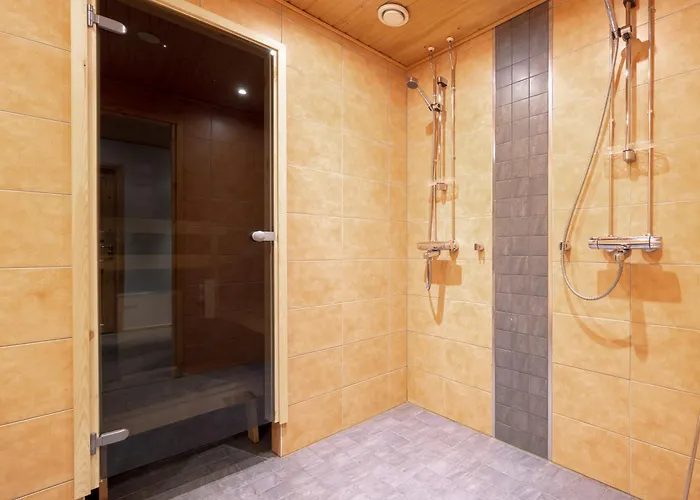 Levin Kotka 1 & 2 - Twin Units In Heart Of